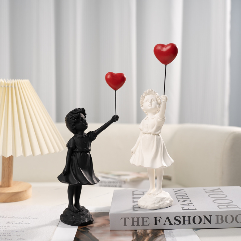 Banksy Statuette Art Crafts Tr - Art And Craft For Mother'S Day ulasan dan harga